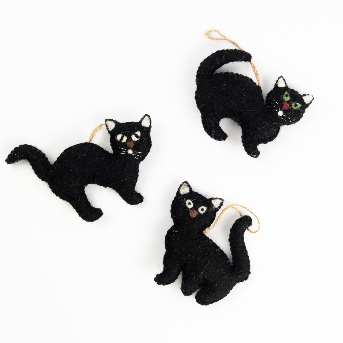 Ornament - Halloween Decor - Black Cats